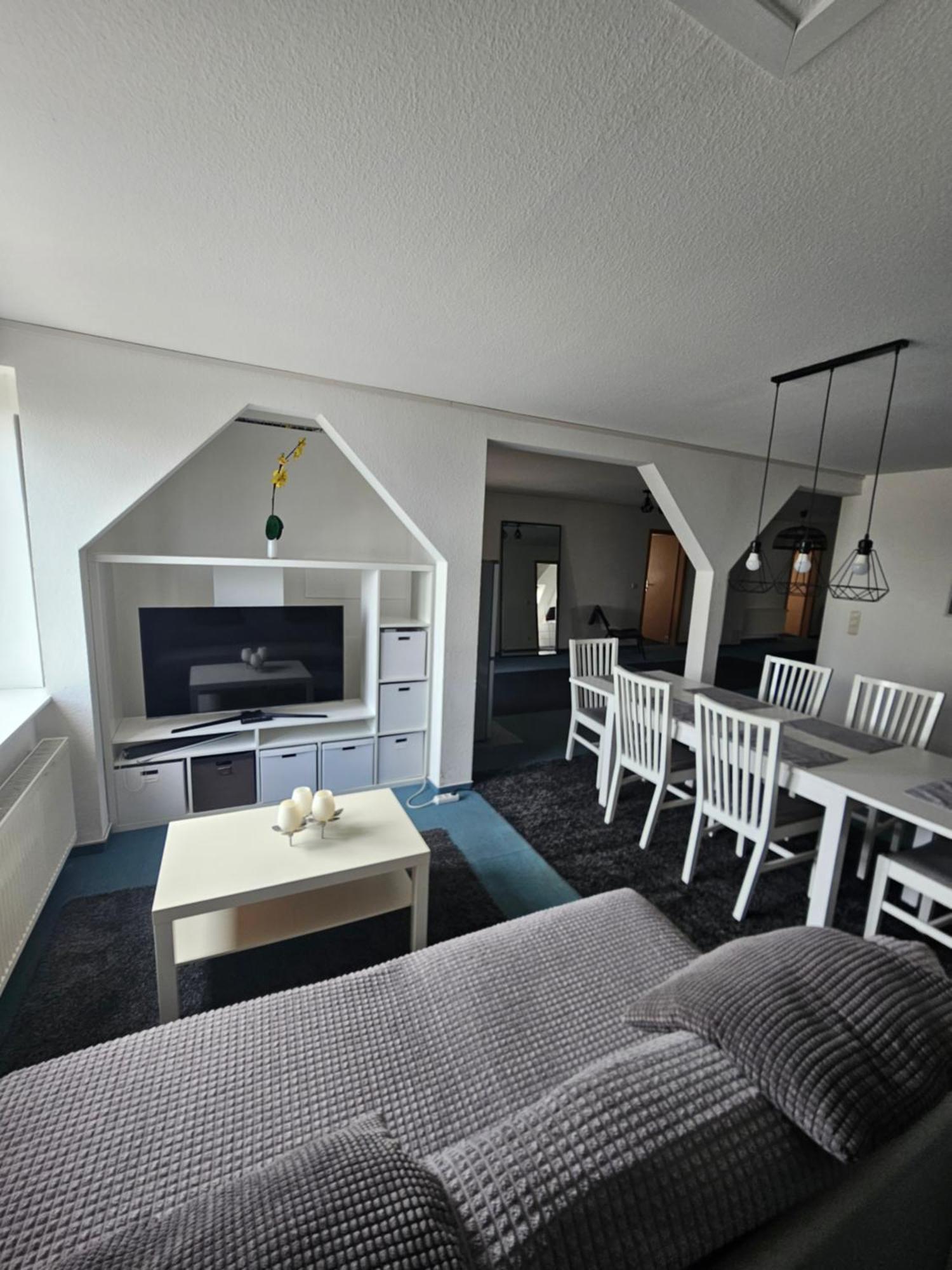 6 Bedroom Private Apartment & Lounge Росток Екстериор снимка